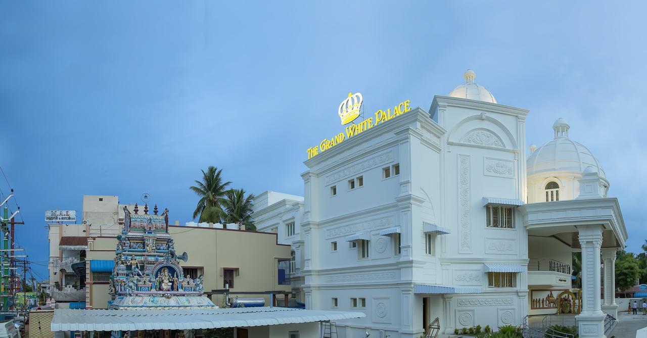 The Grand White Palace Hotel Mayiladuthurai Bagian luar foto