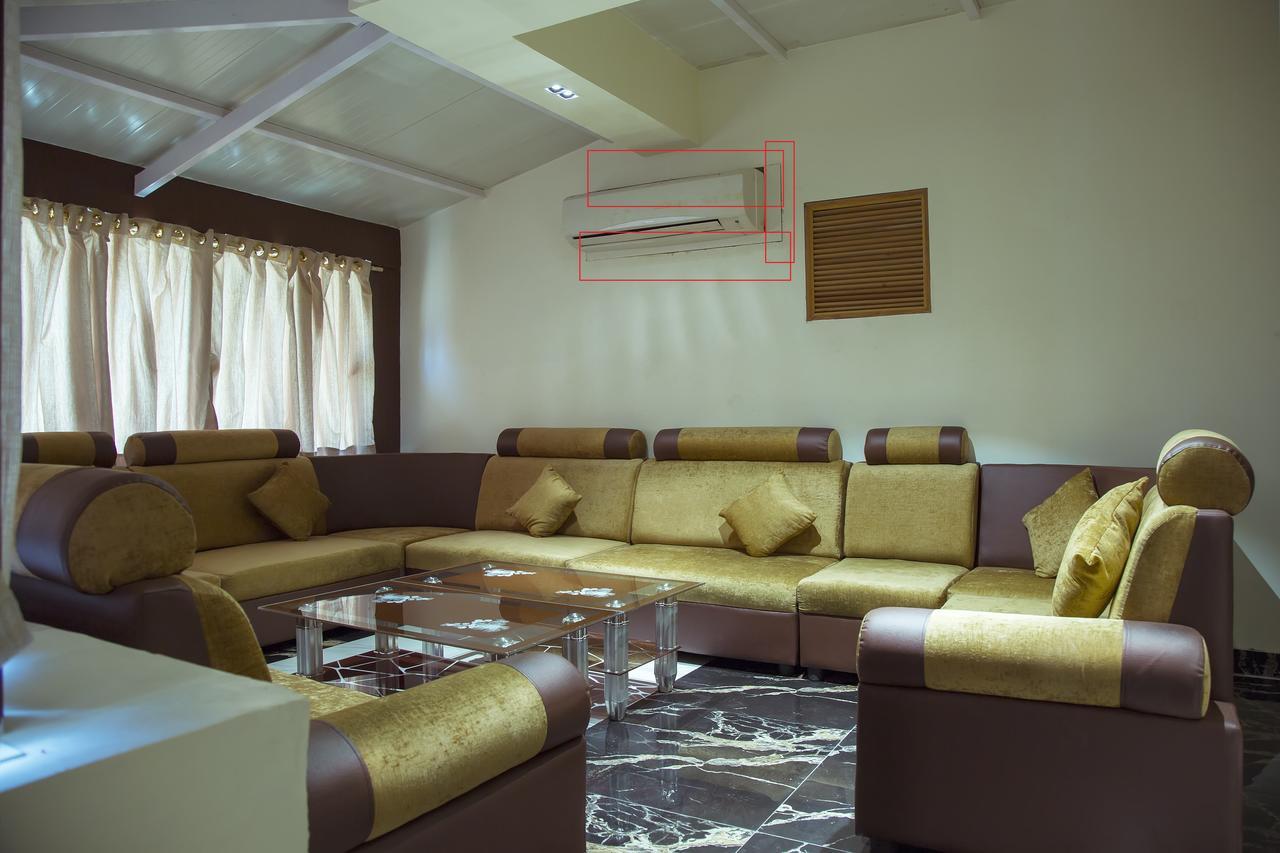 The Grand White Palace Hotel Mayiladuthurai Bagian luar foto
