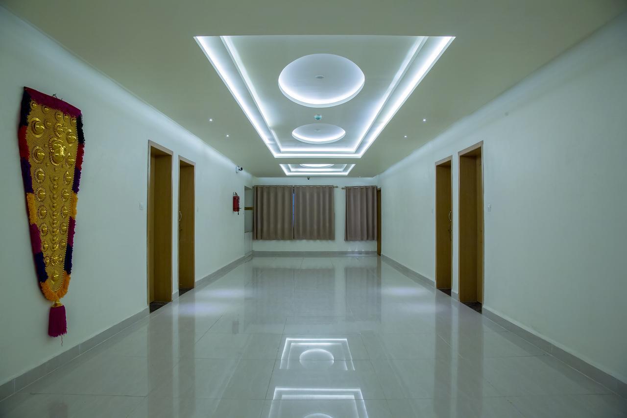 The Grand White Palace Hotel Mayiladuthurai Bagian luar foto